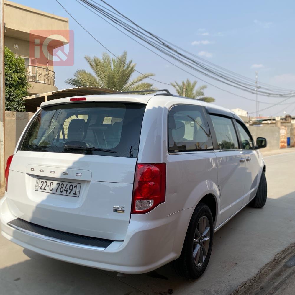 Dodge Grand Caravan